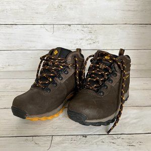 Columbia Newton Ridge Waterproof Boy's Hiking Boots, Size: Youth 1 (wide)